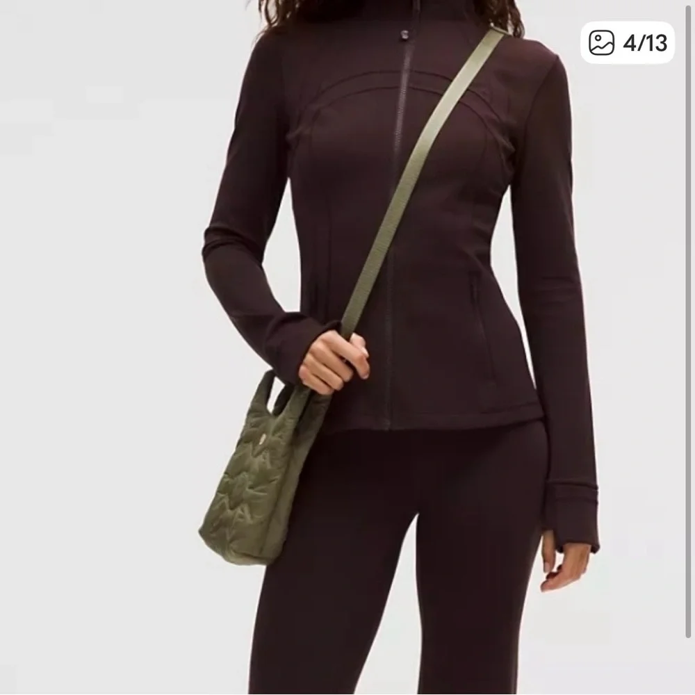 Lululemon Quilty Pleasures Phone Crossbody NWT - Picture 1 of 4